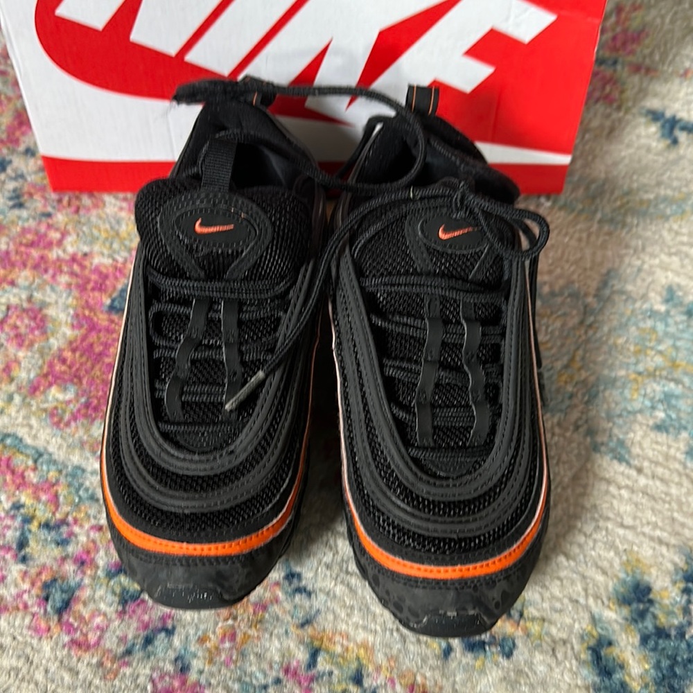 Nike Air Max 97